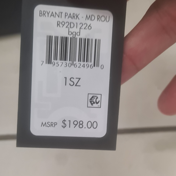 Bolso de hombro DKNY Bryant Park con cremallera con logotipo negro - Picture 4 of 4